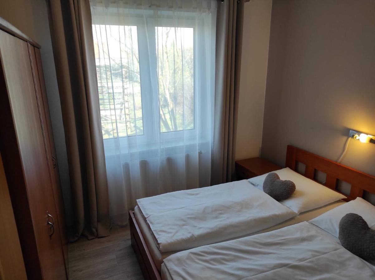Penzion Siesta Valtice Ngoại thất bức ảnh