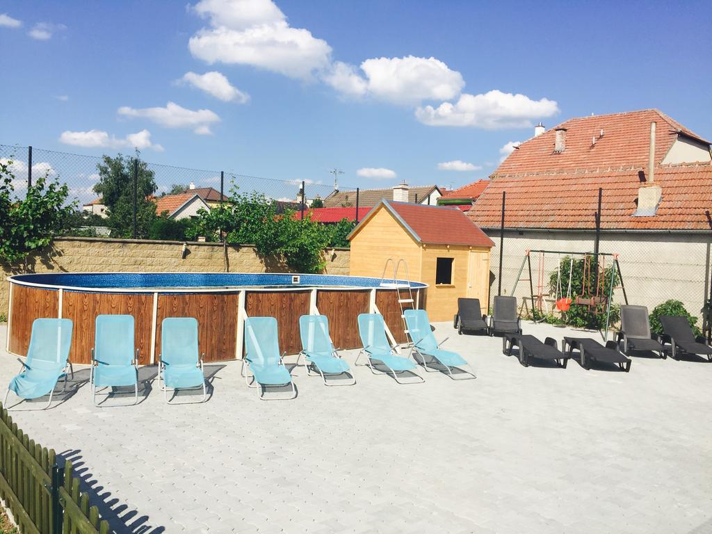Penzion Siesta Valtice Ngoại thất bức ảnh